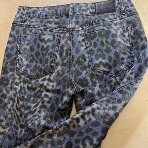 DKNY, Jegging Jeans, size 4, leopard
